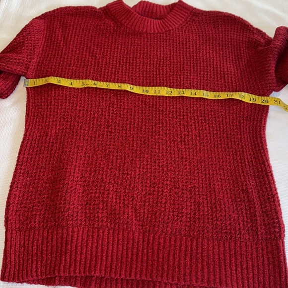 American Eagle Red Knit Cozy Long Sleeve Pullover Sweater Womans Size XS - Picture 7 of 9